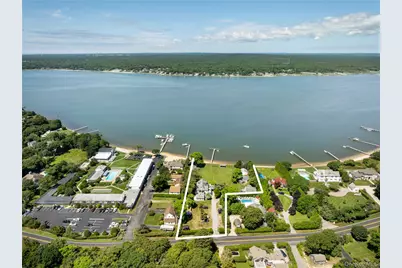 46 Rampasture Road #3, Hampton Bays, NY 11946 - Photo 3