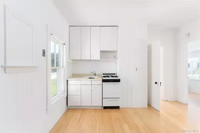 46 Rampasture Road #3, Hampton Bays, NY 11946 - Photo 9