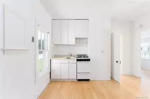 46 Rampasture Rd, Hampton Bays, NY 11946 - Photo 9