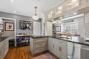 31 Colonial Rd, White Plains, NY 10605 - Photo 7