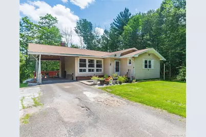 17 Hillside Place, Fallsburg, NY 12779 - Photo 33