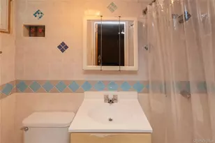 17 Hillside Pl, Fallsburg, NY 12779 - Photo 25