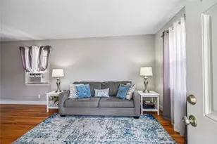 12 Westmoreland Rd, Merrick, NY 11566 - Photo 13