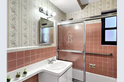 140-21 31st Road #4A, Flushing, NY 11354 - Photo 7