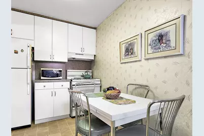 140-21 31st Road #4A, Flushing, NY 11354 - Photo 3