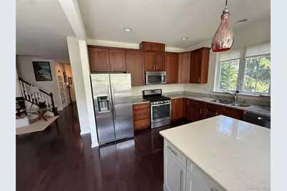 18 Pritchard Court, Fishkill, NY 12524 - Photo 11