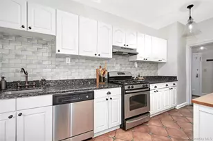 45 W Pondfield Rd, Bronxville, NY 10708 - Photo 7