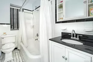 45 W Pondfield Rd, Bronxville, NY 10708 - Photo 13