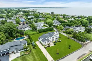 52 Concourse E, Brightwaters, NY 11718 - Photo 45