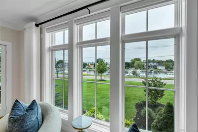 52 Concourse E, Brightwaters, NY 11718 - Photo 7