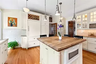 28 Shore Rd, Douglaston, NY 11363 - Photo 9