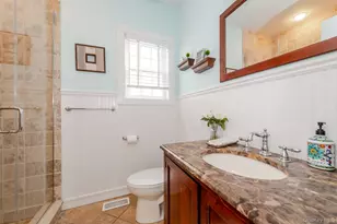 450 W Bay Dr, Long Beach, NY 11561 - Photo 17