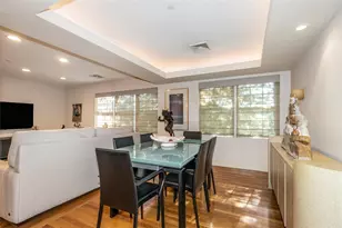 1 Portico Ct, Great Neck, NY 11021 - Photo 13