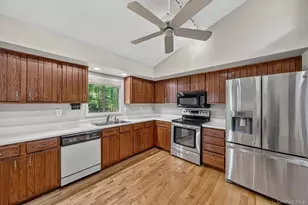 98 Wildwood Cir, Bloomingburg, NY 12721 - Photo 21