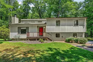 98 Wildwood Cir, Bloomingburg, NY 12721 - Photo 3