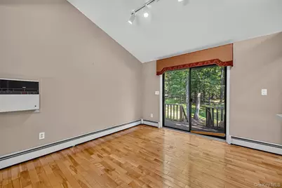 98 Wildwood Circle, Bloomingburg, NY 12721 - Photo 13