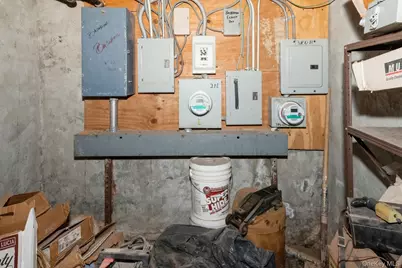 275 Howard Avenue, Brooklyn, NY 11233 - Photo 17