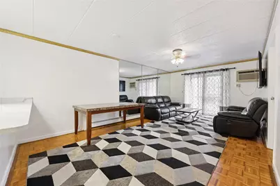 75-22 Parsons Boulevard #D2, Fresh Meadows, NY 11366 - Photo 3