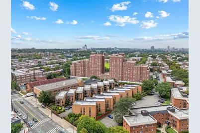 75-22 Parsons Boulevard #D2, Fresh Meadows, NY 11366 - Photo 19