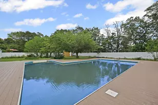 30 Ashford Dr, Bohemia, NY 11716 - Photo 9