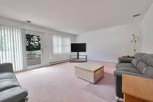 30 Ashford Dr, Bohemia, NY 11716 - Photo 25