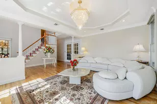 3 Kohlsaat Ct, Smithtown, NY 11787 - Photo 9