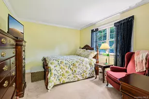 10 Bryan Meadow Path, Northport, NY 11768 - Photo 15