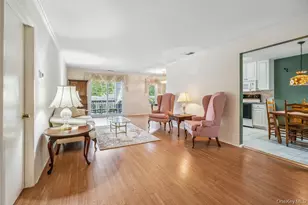 914 Fenway Rd, Saint James, NY 11780 - Photo 7