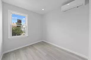 194-32 113th Rd, Hollis, NY 11412 - Photo 9