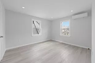 194-32 113th Rd, Hollis, NY 11412 - Photo 7