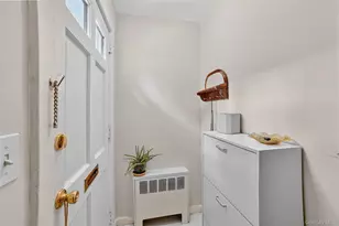 17 Fieldstone Dr, Hartsdale, NY 10530 - Photo 19