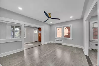 6915 Loubet, Forest Hills, NY 11375 - Photo 7