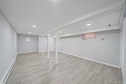 6915 Loubet, Forest Hills, NY 11375 - Photo 23