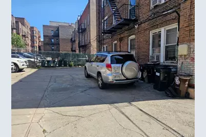 43-32 40 Street, Sunnyside, NY 11104 - Photo 13