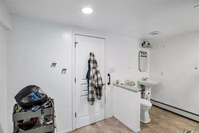 11 Grove Avenue, Saint James, NY 11780 - Photo 19