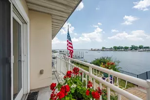 600 Clarence Ave, Bronx, NY 10465 - Photo 11