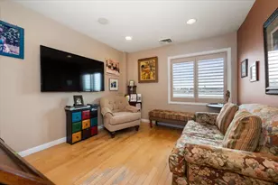 600 Clarence Ave, Bronx, NY 10465 - Photo 17