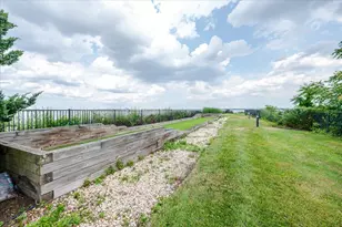 600 Clarence Ave, Bronx, NY 10465 - Photo 21