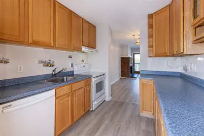 31 Brewster Woods Drive, Brewster, NY 10509 - Photo 11