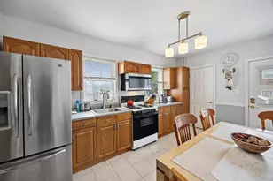 1639 Hone Ave, Bronx, NY 10461 - Photo 11