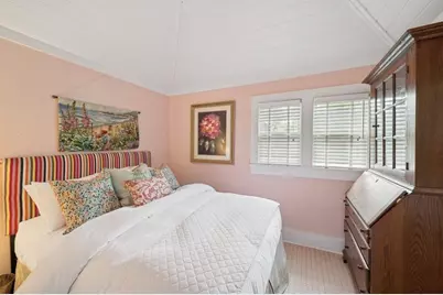163 Halsey Street, Southampton, NY 11968 - Photo 17