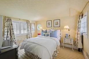 163 Halsey St, Southampton, NY 11968 - Photo 27