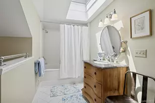 163 Halsey St, Southampton, NY 11968 - Photo 25