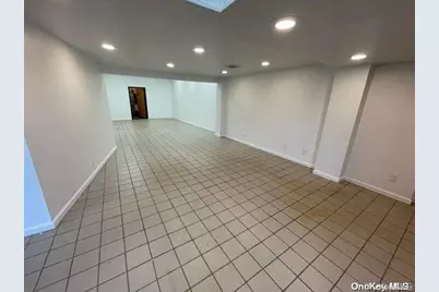 59-78 54 Avenue, Maspeth, NY 11378 - Photo 3