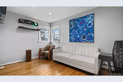 95 Foster Avenue, Valley Stream, NY 11580 - Photo 21