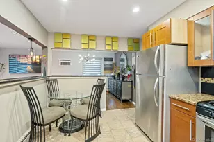 95 Foster Ave, Valley Stream, NY 11580 - Photo 17