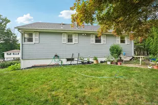 17 Maplewood Blvd, Suffern, NY 10901 - Photo 45