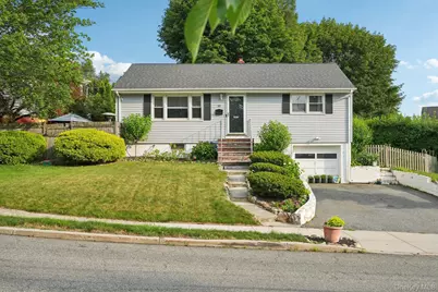 17 Maplewood Boulevard, Suffern, NY 10901 - Photo 1