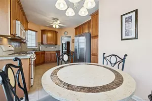 109 Louden Loop, Mount Sinai, NY 11766 - Photo 19