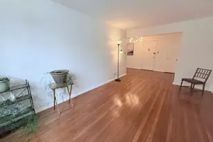 83-20 98th St, Woodhaven, NY 11421 - Photo 5